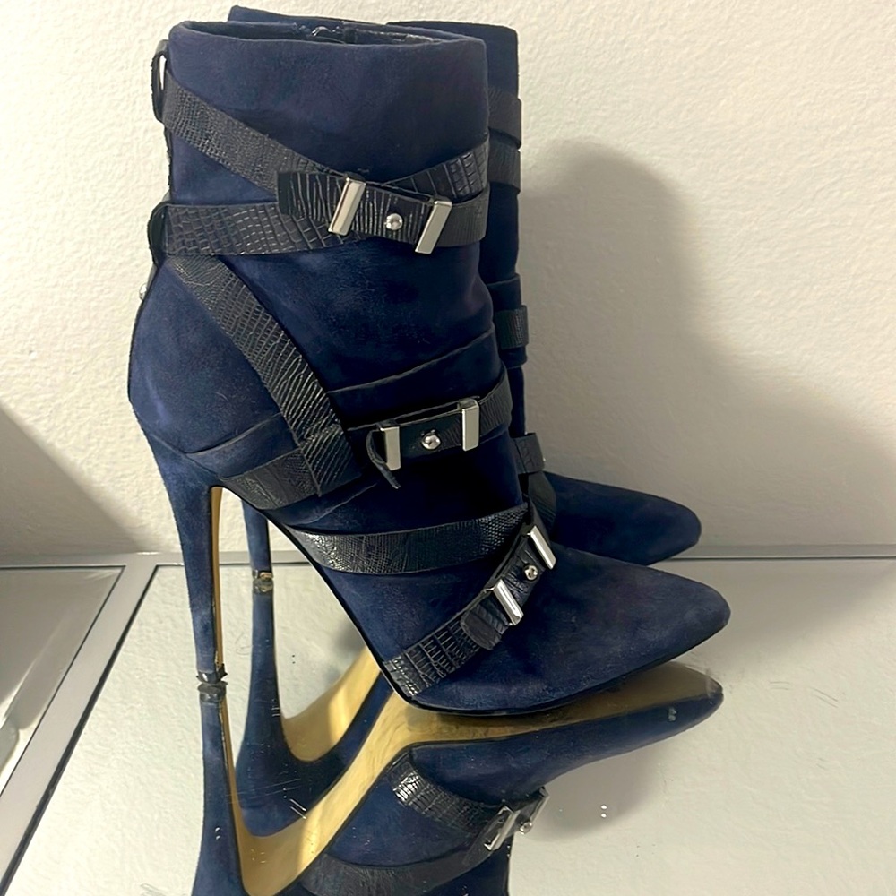 Booties high heels navy blue suede and leather